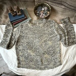 Free People Cropped Crochet Sweater. 
Multicolored with Thumb Holes
SZ s/p. EUC.
